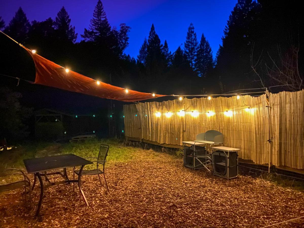 加伯维尔 Glamping In The Redwoods With A Hot Tub!酒店 外观 照片