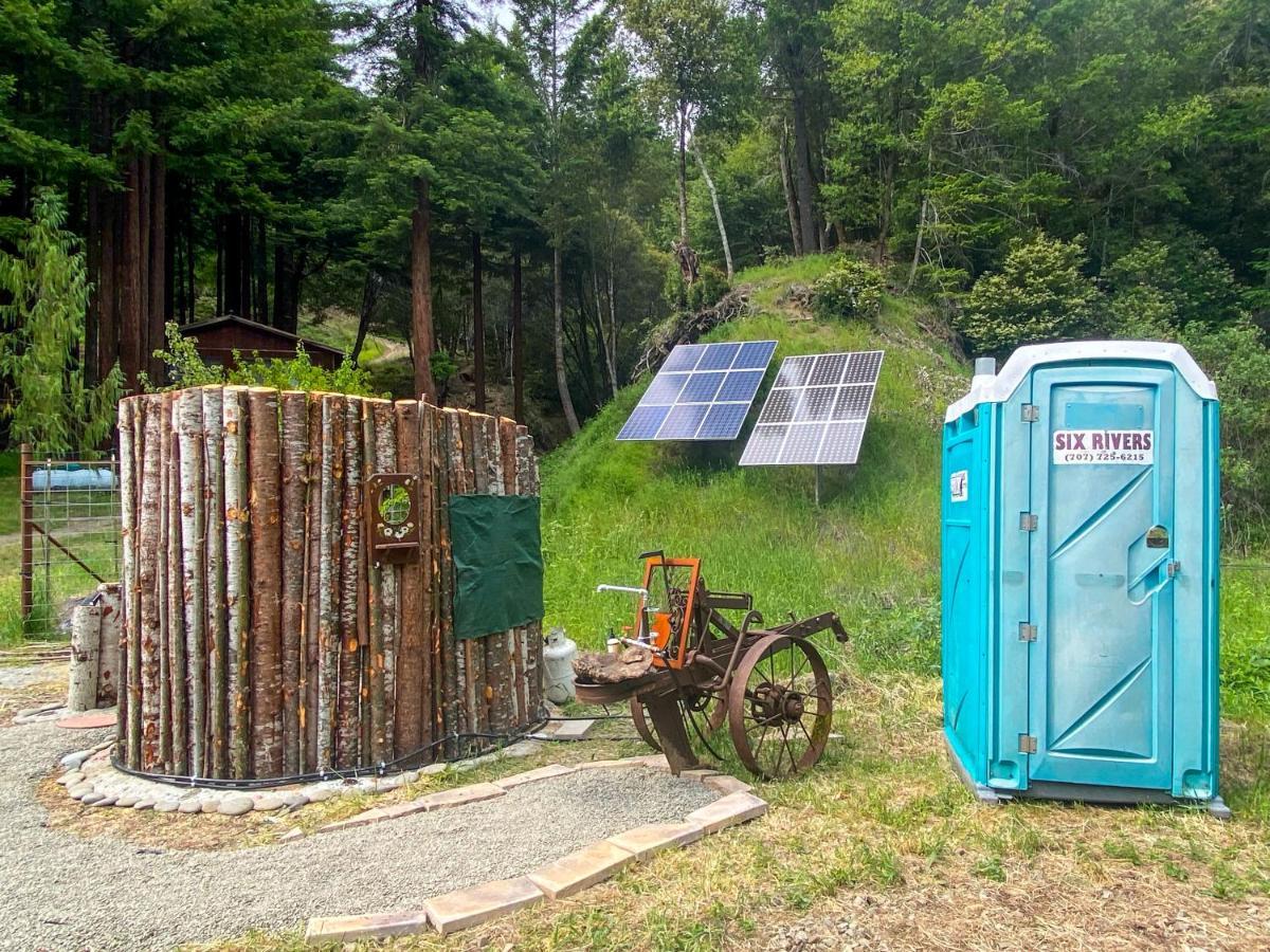 加伯维尔 Glamping In The Redwoods With A Hot Tub!酒店 外观 照片